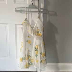 White lemon design mini dress